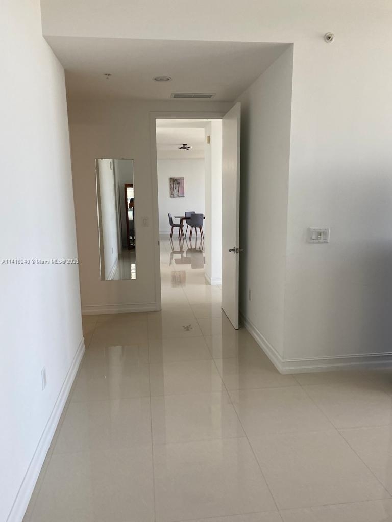 18201 Collins Ave - Photo 10