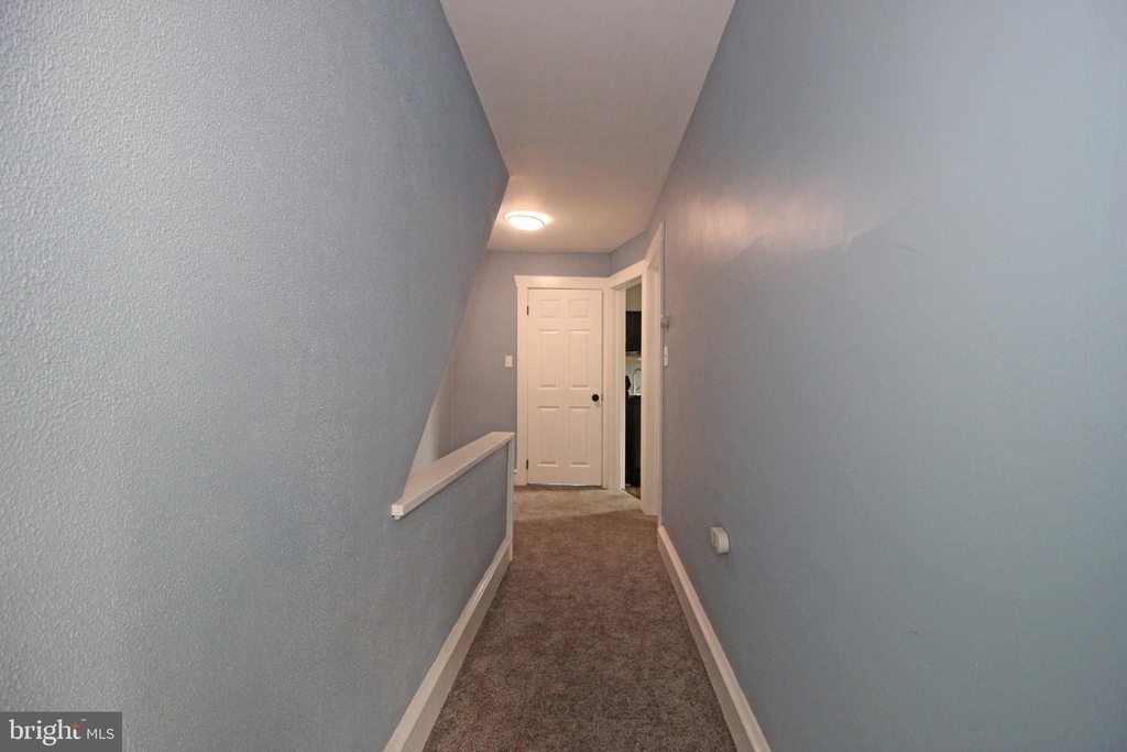 502 11th Avenue - Photo 5