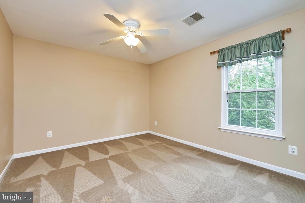 42959 Cedar Springs Ct - Photo 19