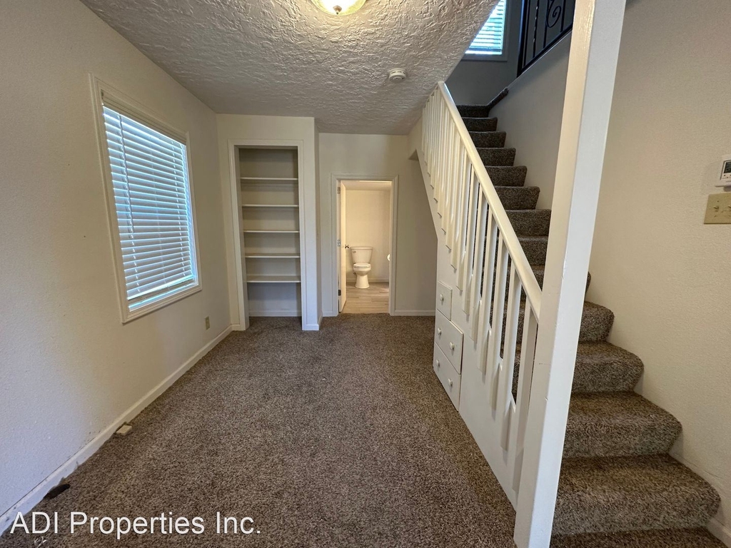 2804 Se 145th Ave - Photo 2