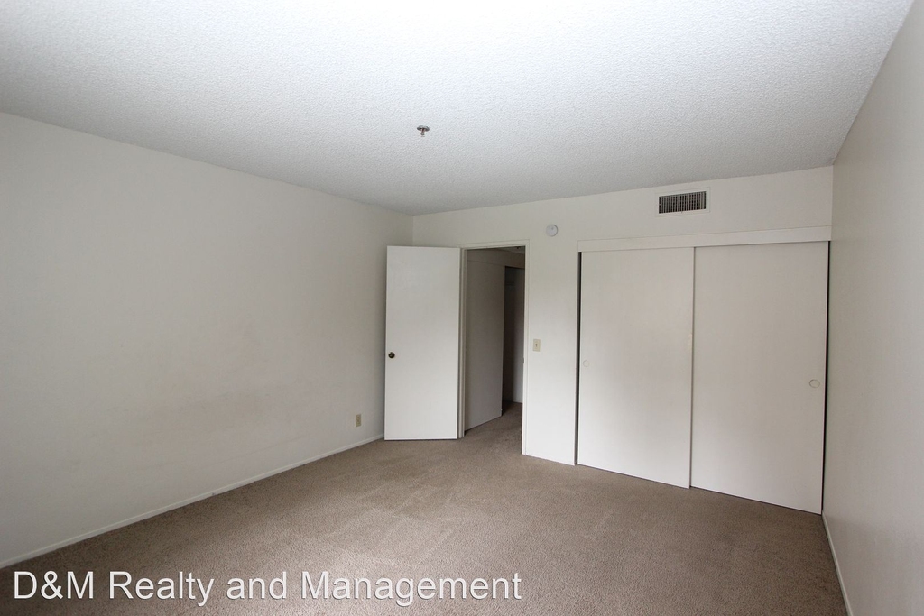 5995 Dandridge Lane Unit 123 - Photo 5