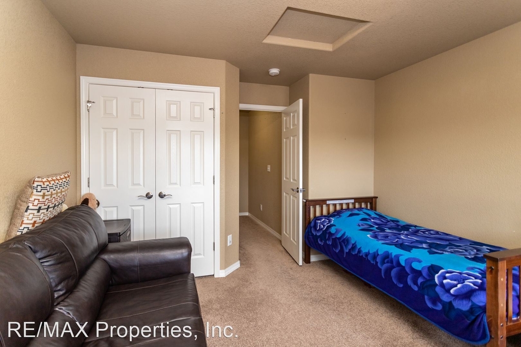 3683 Reindeer Circle - Photo 10