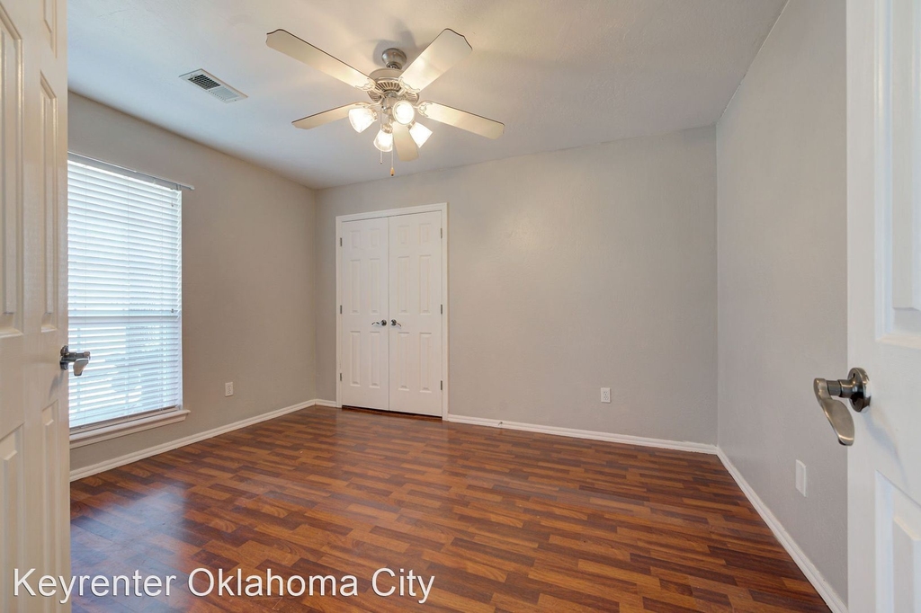 1239 Partridge Place - Photo 16