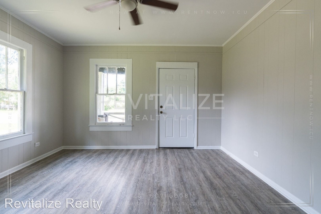 2409 Osage St. - Photo 5