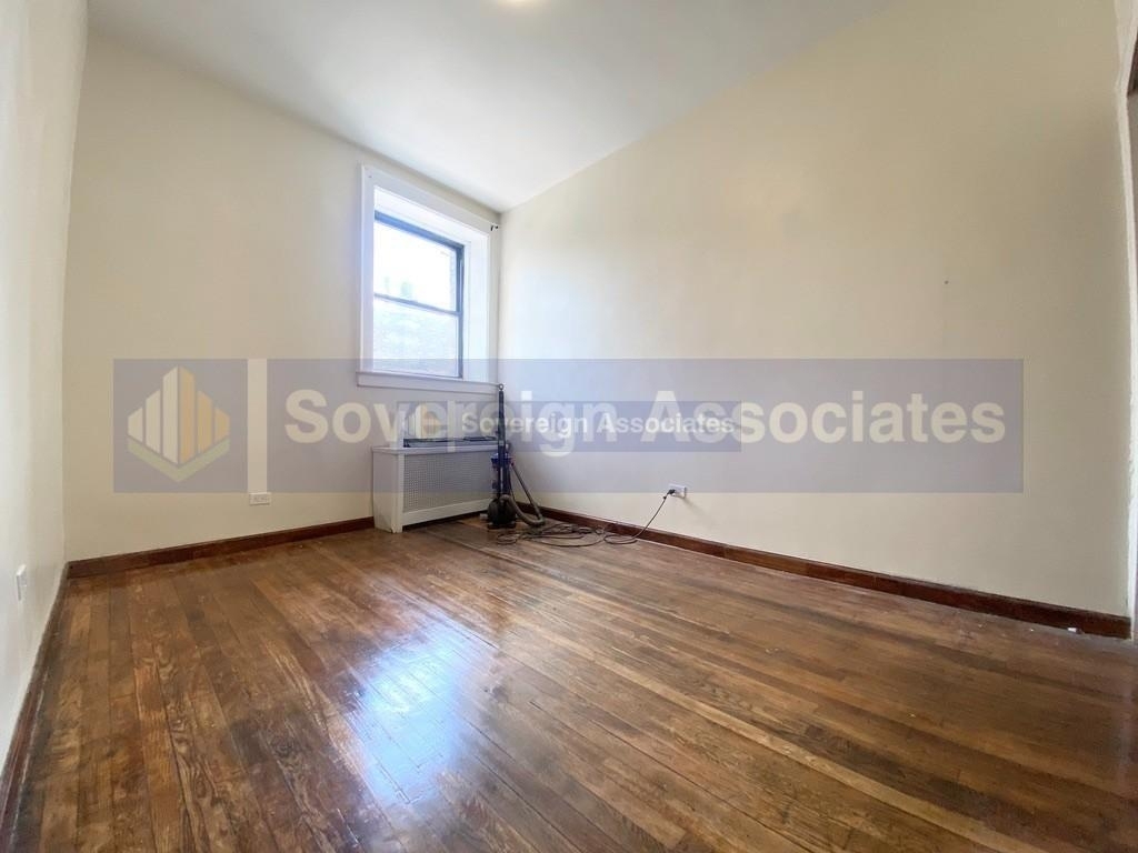 235 West 103rd St - Photo 5