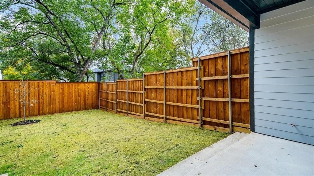 2318 Arroyo Avenue - Photo 30