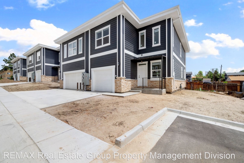 3571 E. Uintah St #101 - Photo 1