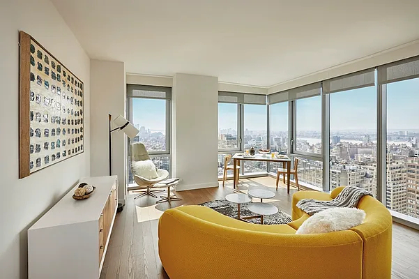 West 31st Street - Photo 11