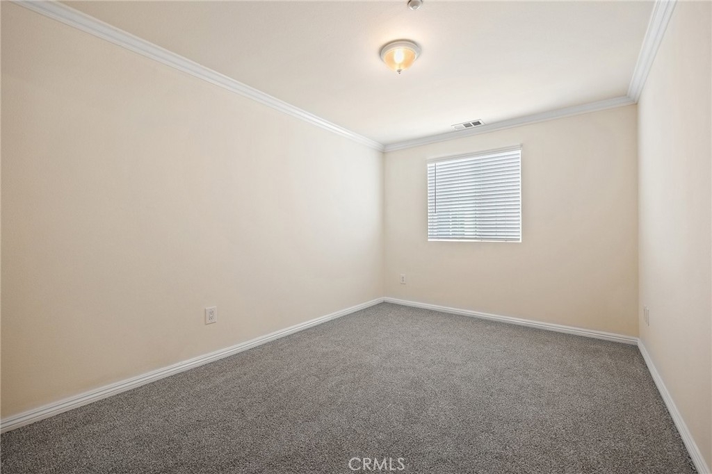 11734 Valley View Avenue - Photo 16