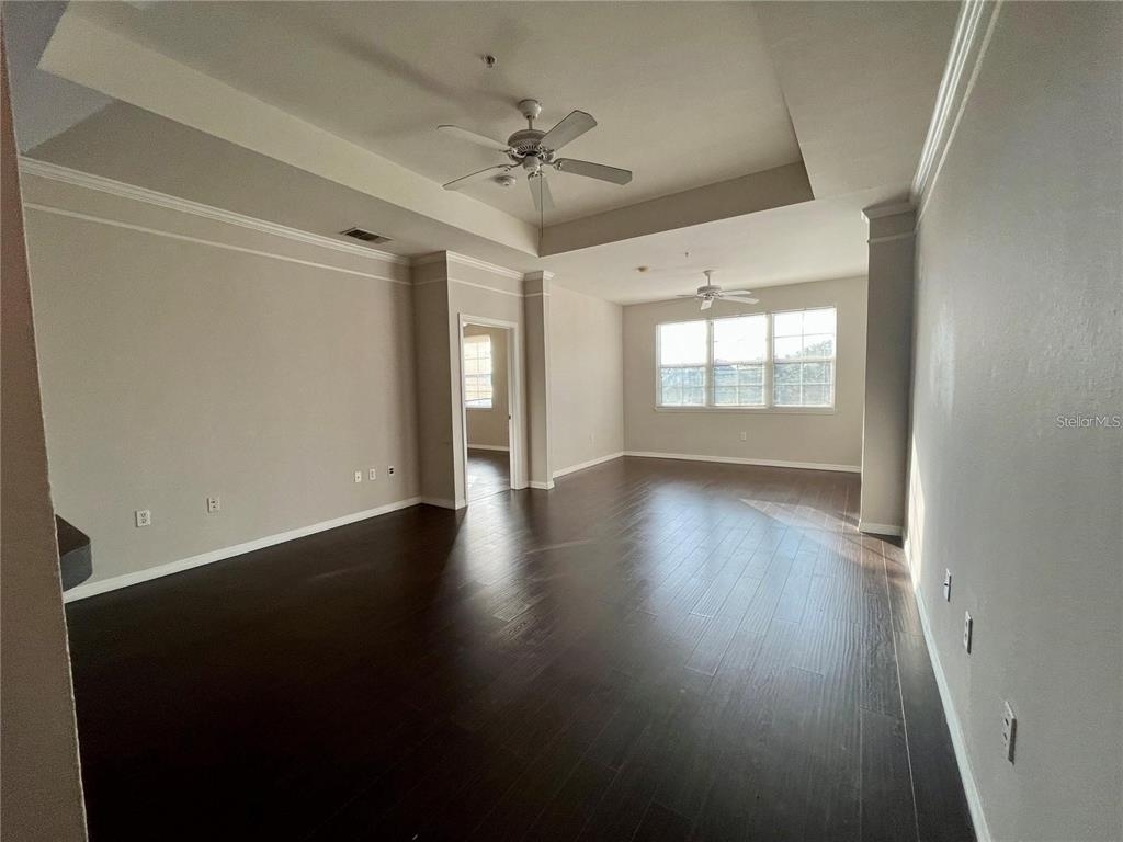6412 Queens Borough Avenue - Photo 16