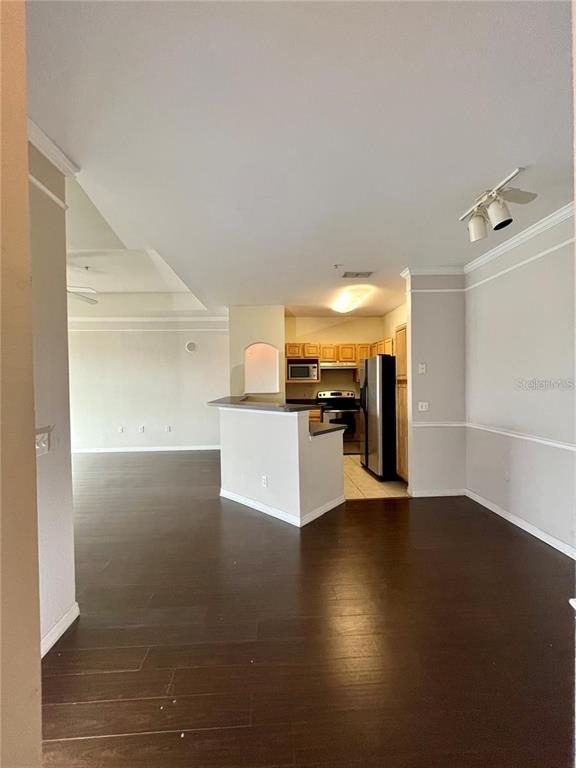 6412 Queens Borough Avenue - Photo 4