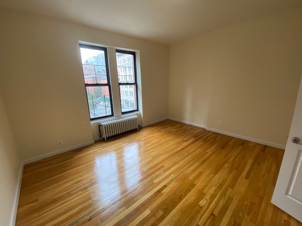 west 72street - Photo 4