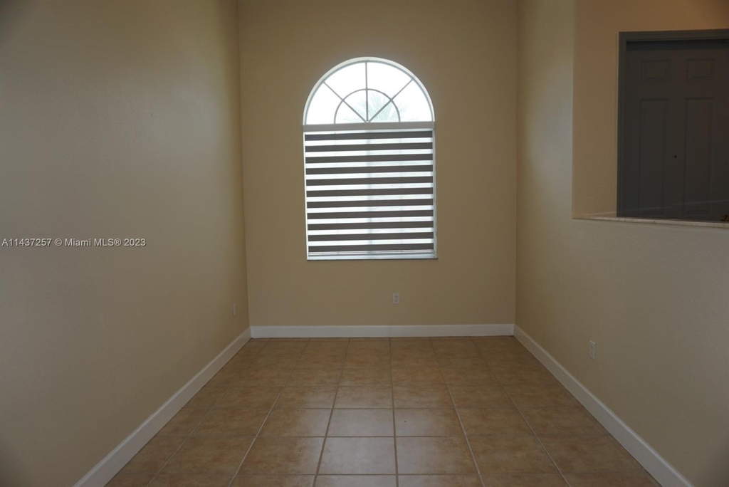 13162 Sw 191st Ter - Photo 20