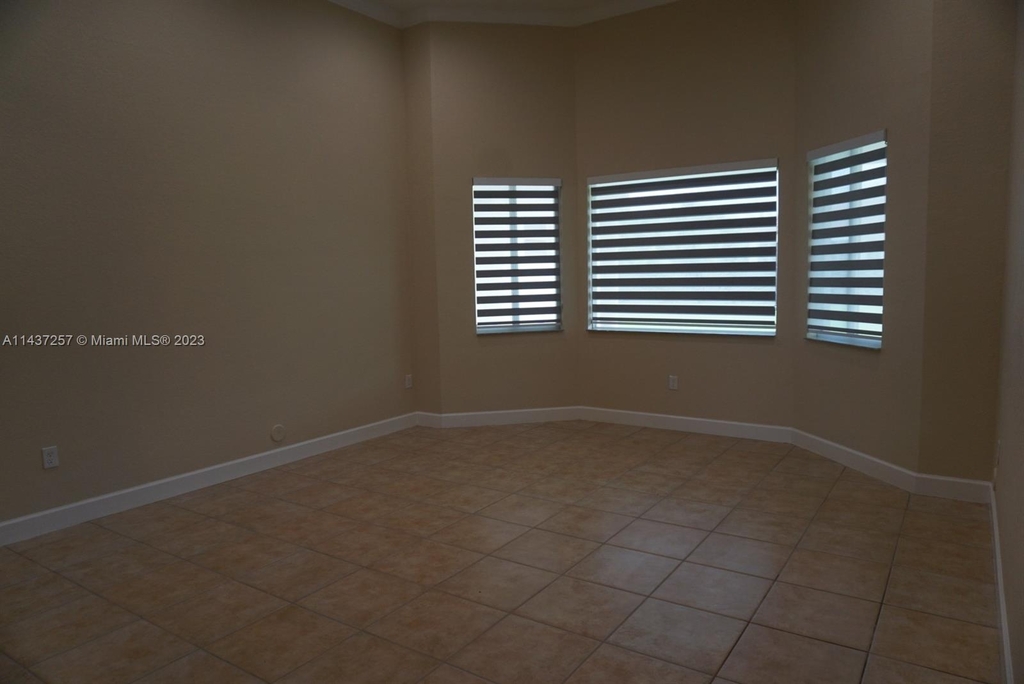 13162 Sw 191st Ter - Photo 18