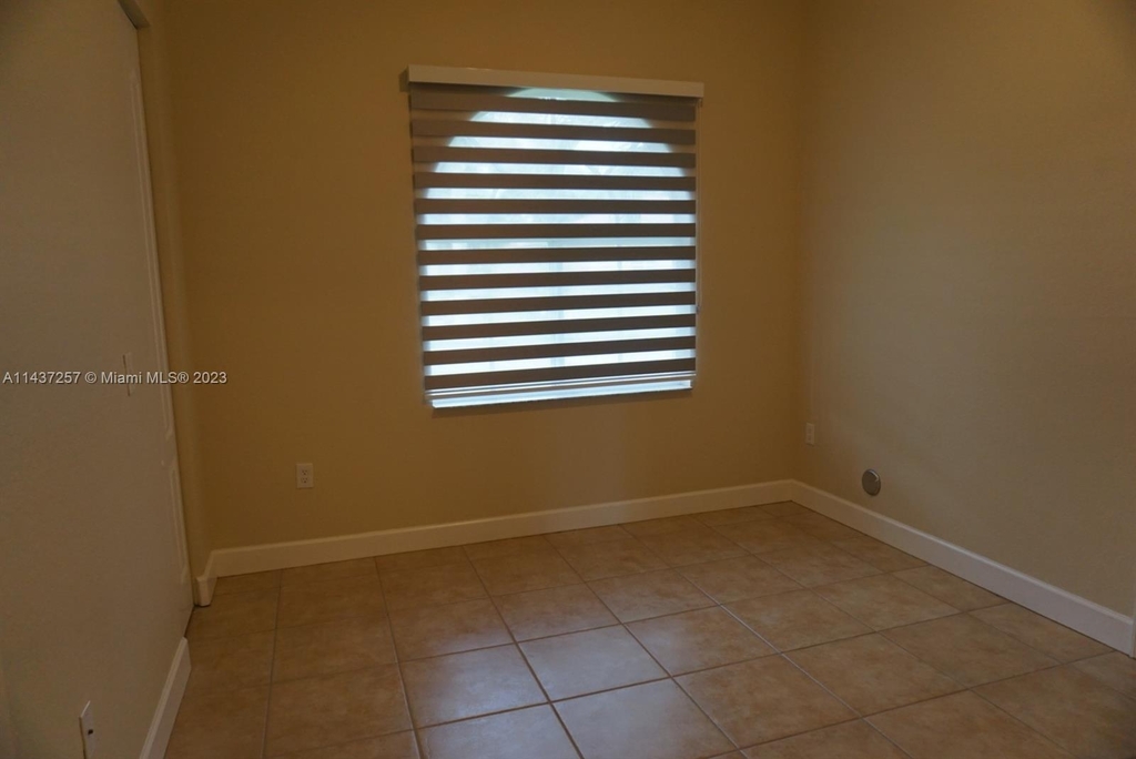 13162 Sw 191st Ter - Photo 16