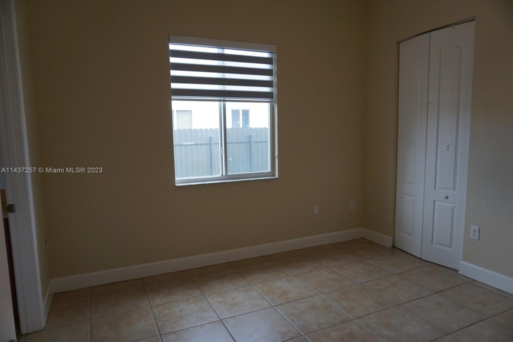 13162 Sw 191st Ter - Photo 15
