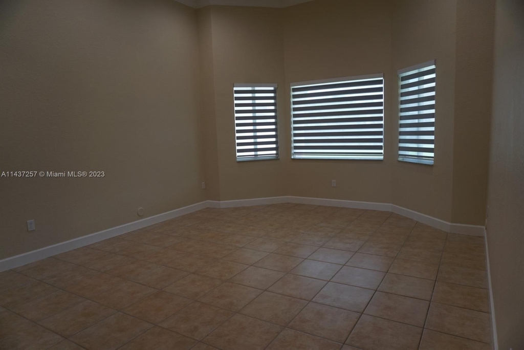 13162 Sw 191st Ter - Photo 21