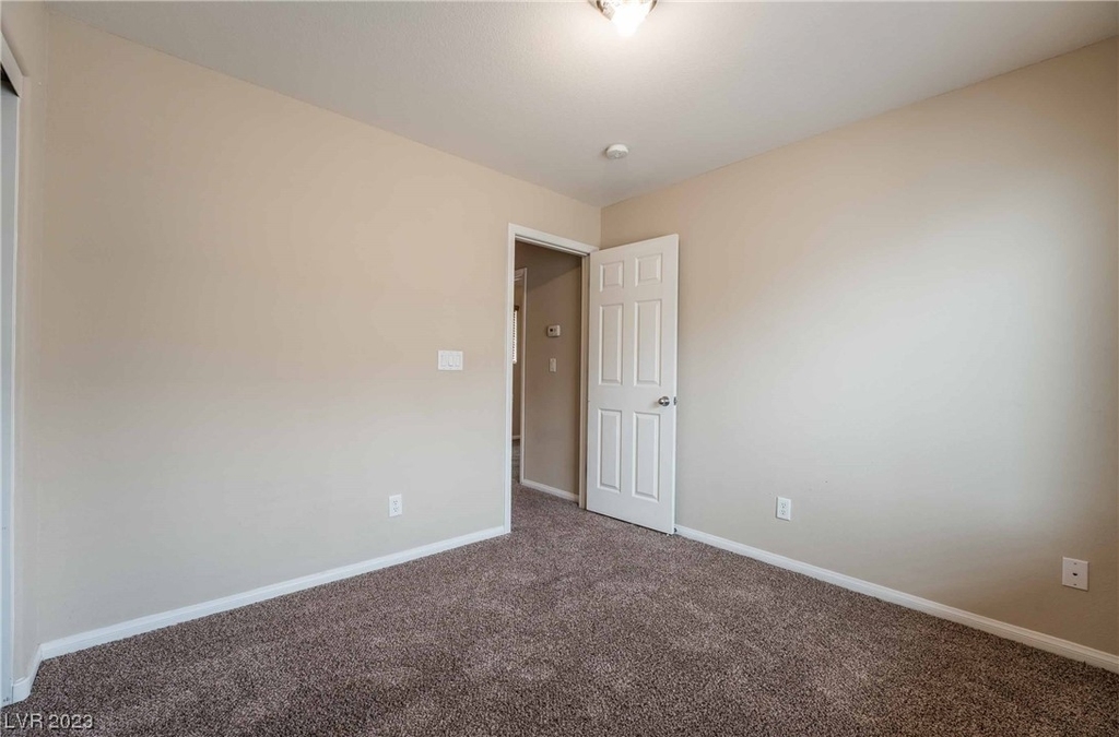 10879 Florence Hills Street - Photo 21