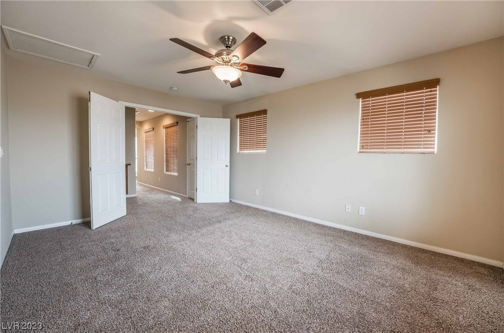 10879 Florence Hills Street - Photo 11