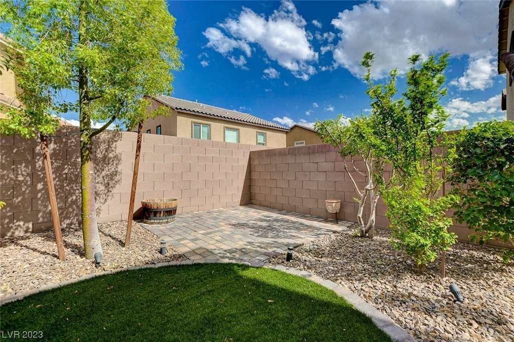 10252 Vernal Pool Street - Photo 45