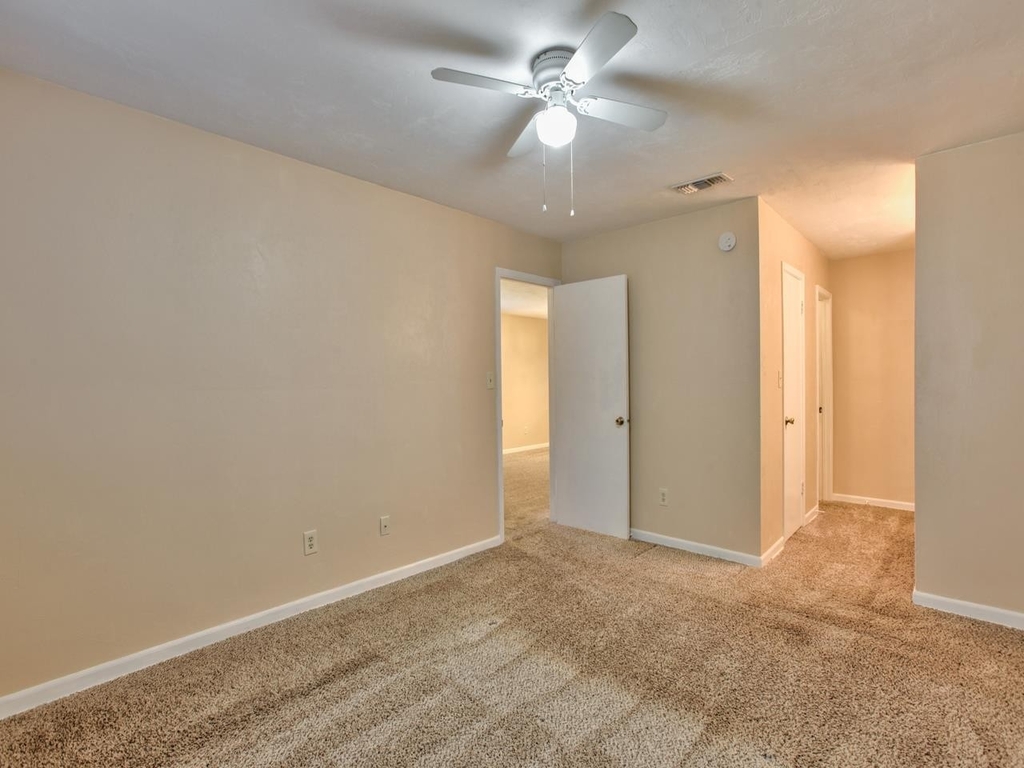 3208 Ginger D Drive - Photo 14