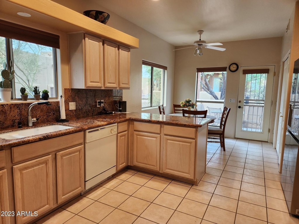 38065 N Cave Creek Road - Photo 10