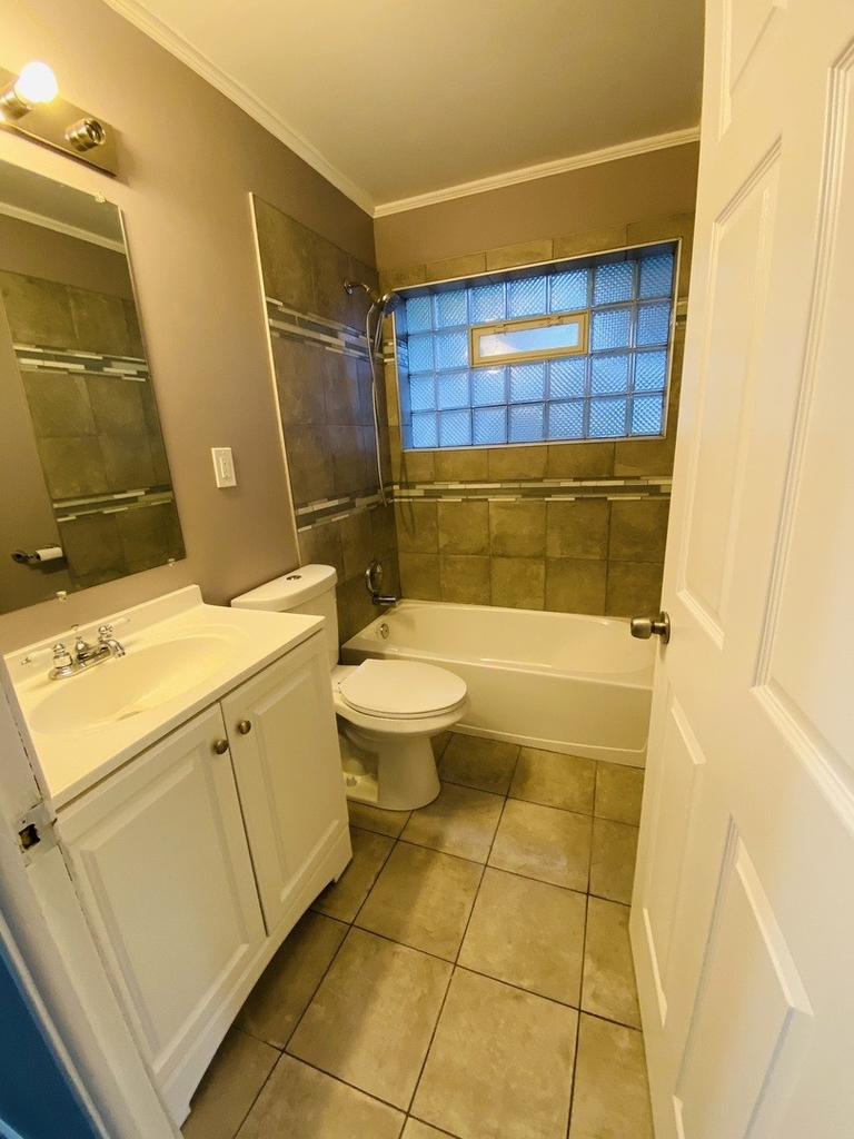 15250 Ridgeway Avenue - Photo 4