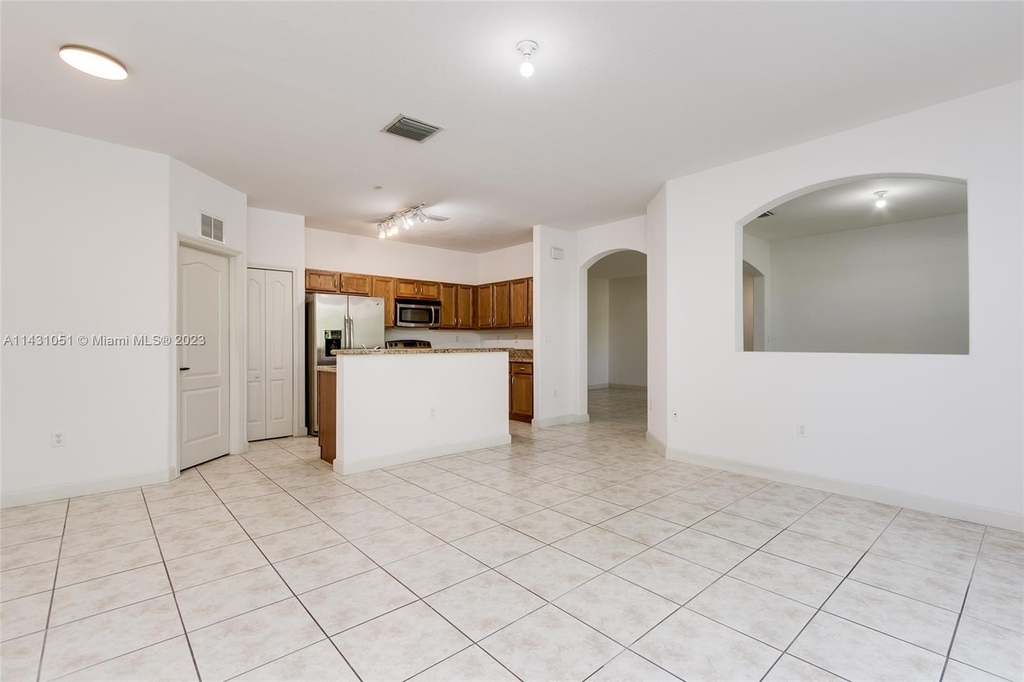 8650 Nw 111th Ct - Photo 34