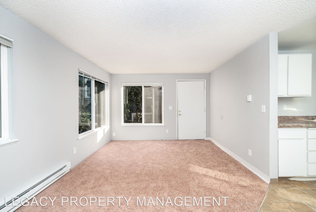 8332 Sw 21st Ave. - Photo 7