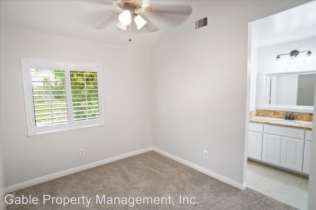 27138 Baxard Pl. - Photo 14