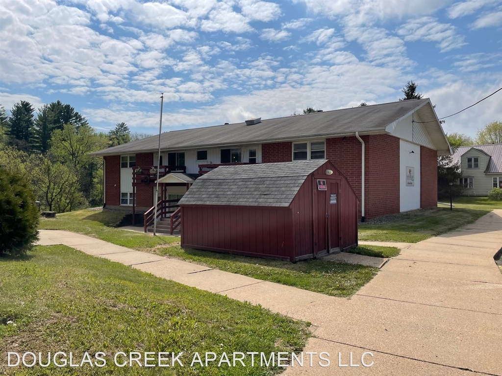300-302 Mill St - Photo 11