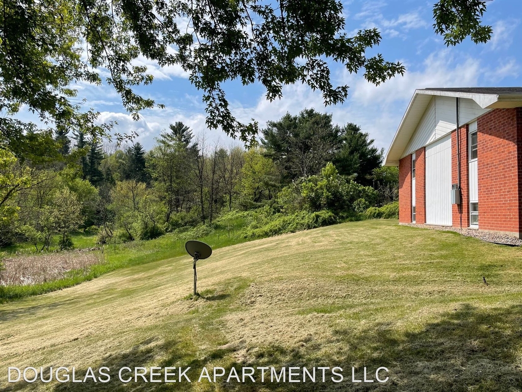 300-302 Mill St - Photo 12