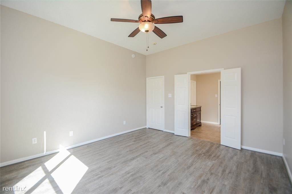 6115 Wilcox Point Drive - Photo 28