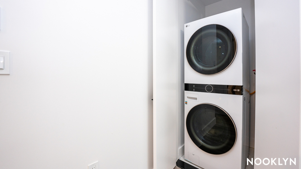 1010 Bedford Ave - Photo 9