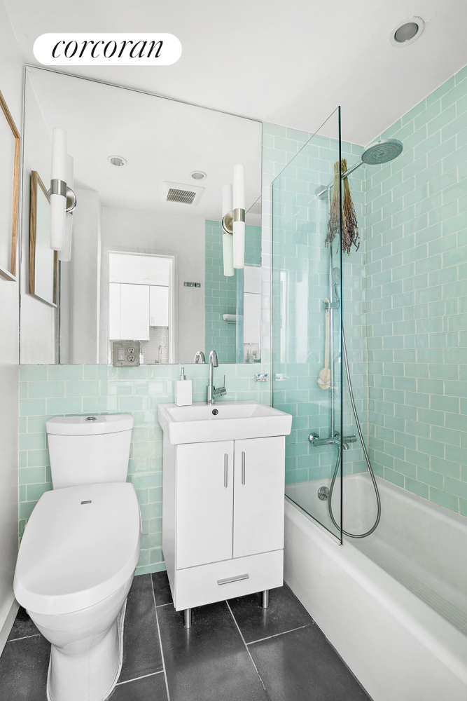 66 Madison Avenue - Photo 4