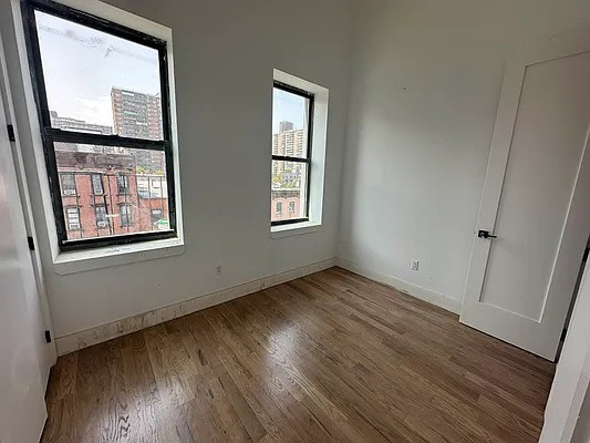 104 Graham Ave, Brooklyn, NY 11206 - Photo 6