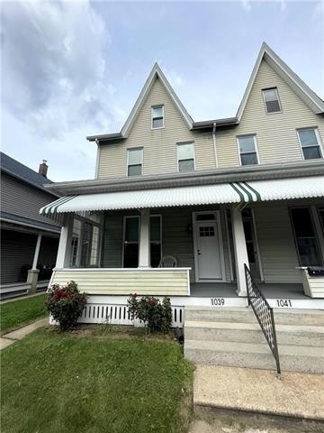 1039 Main Street - Photo 0