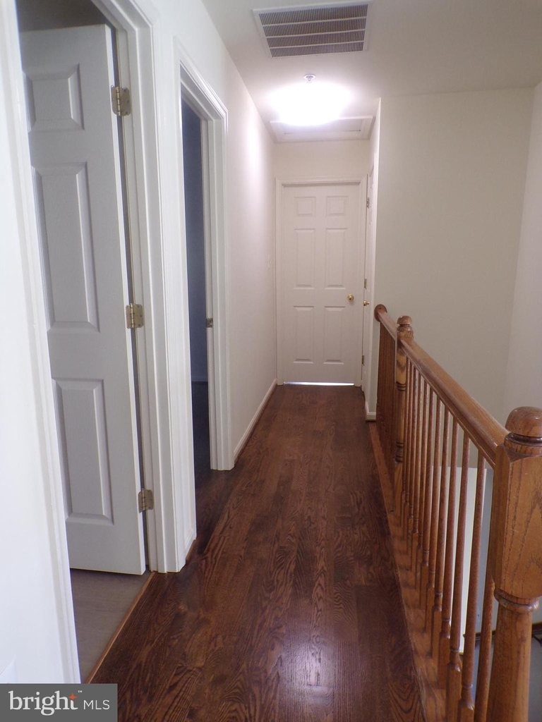 7925 Orchard Park Way - Photo 30