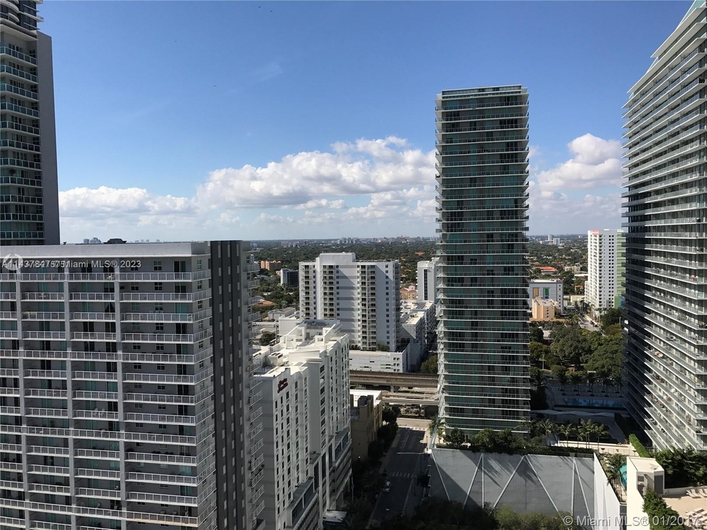 1080 Brickell Ave - Photo 5