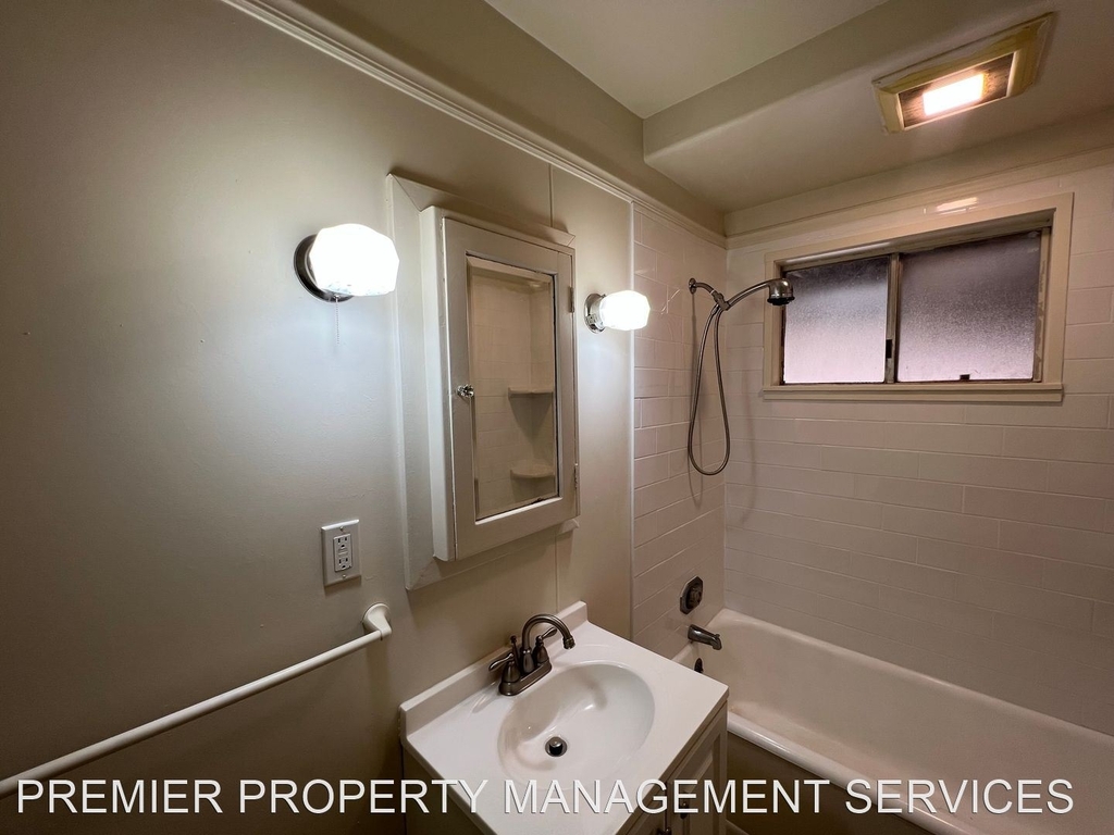 2623 Potter Street - Photo 19