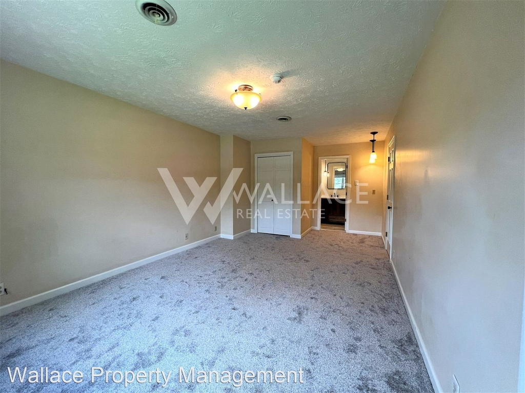 11421 Old Colony Pwky - Photo 17