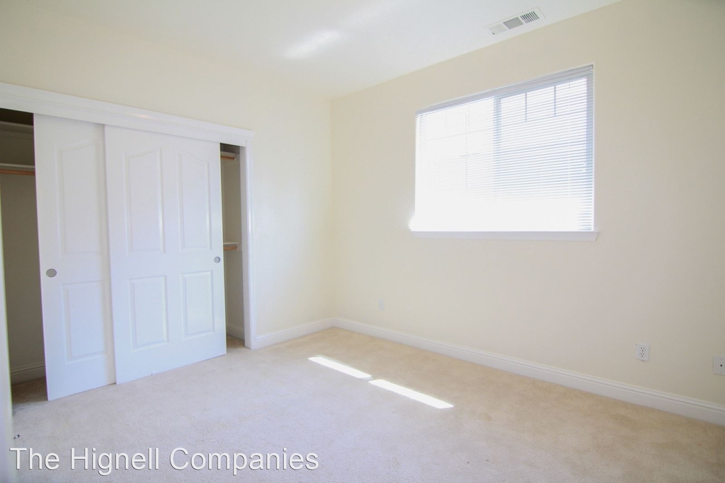 341 Bell Way - Photo 6