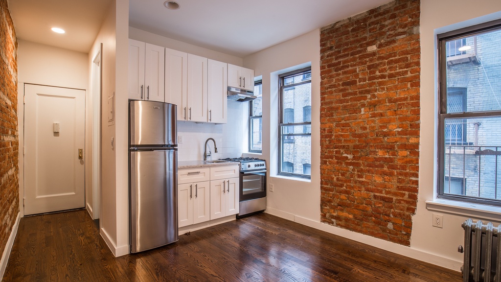 410 Eastern Parkway - Photo 5