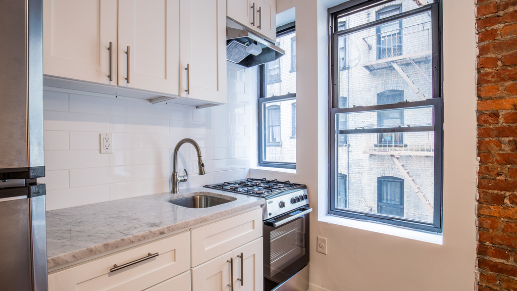 410 Eastern Parkway - Photo 1