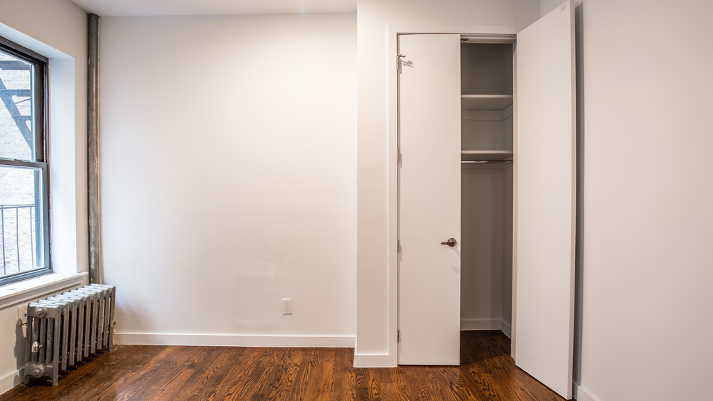410 Eastern Parkway - Photo 7
