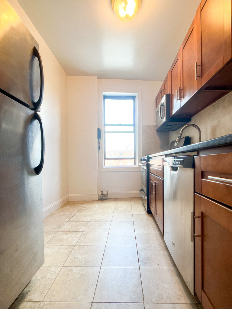 55 Cooper Street - Photo 3