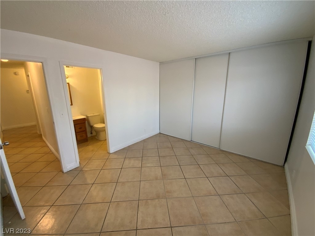 4805 Castle Rock Court - Photo 14