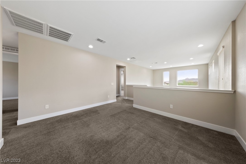 10246 Kesington Drive - Photo 28