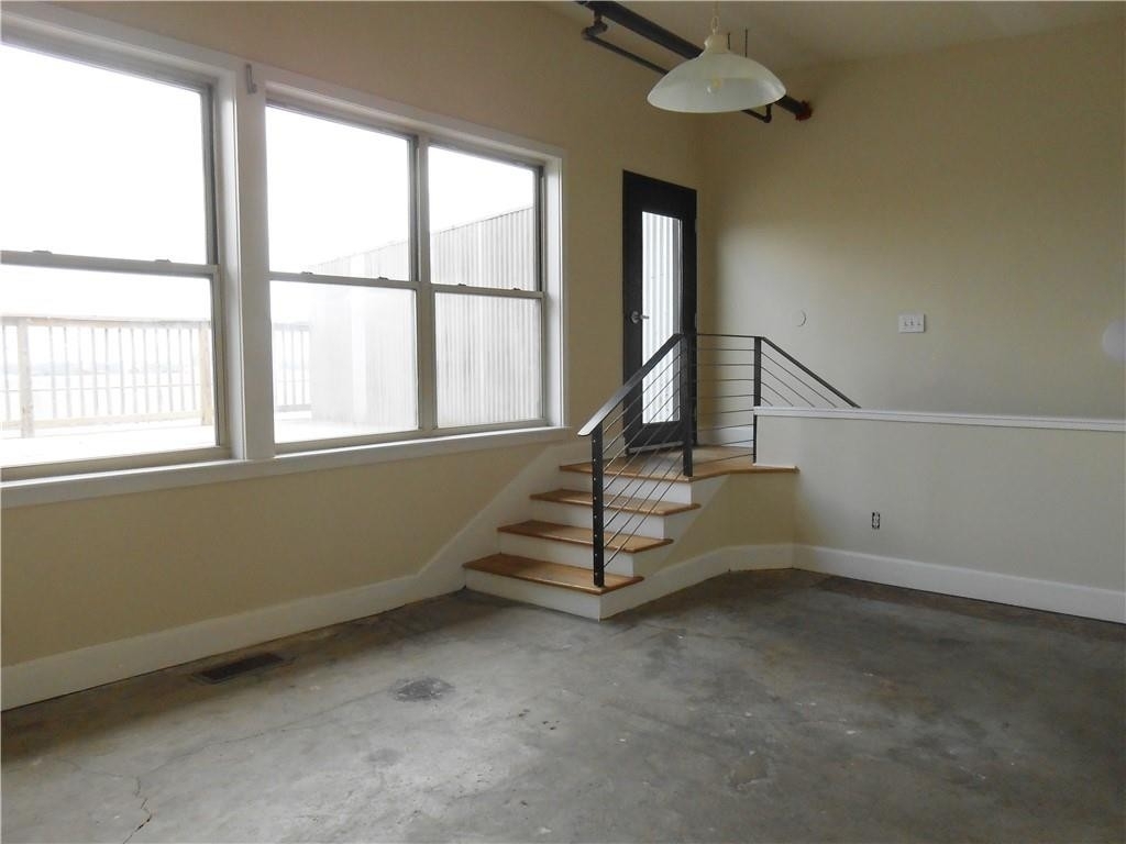 505 Whitehall Streets Sw - Photo 1