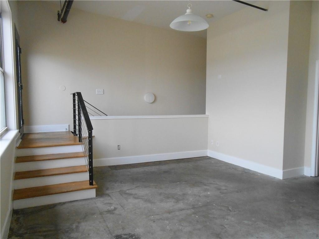 505 Whitehall Streets Sw - Photo 2